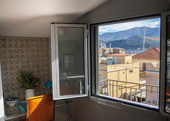 Dionysia Premium * Αργοστόλι